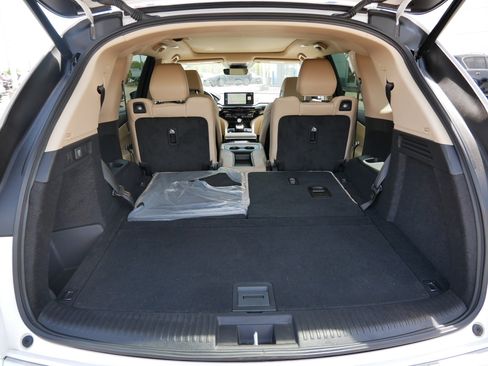 Certified 2026 Acura MDX SH-AWD image 18