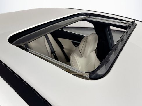 Certified 2025 Mercedes-Benz C 300 Sedan image 22