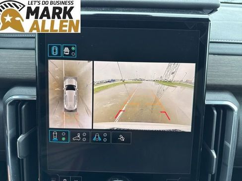 Used 2025 GMC Acadia Denali AWD/4WD image 10
