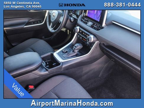 Used 2024 Toyota RAV4 XLE w/ Convenience Package image 13