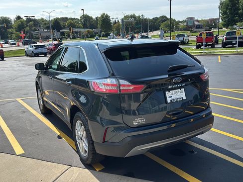 Used 2024 Ford Edge SEL w/ Convenience Package AWD/4WD image 6