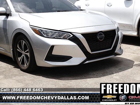 Used 2020 Nissan Sentra SV image 8