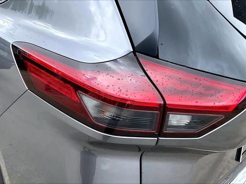 Certified 2023 Nissan Rogue SV w/ SV Premium B Package image 27