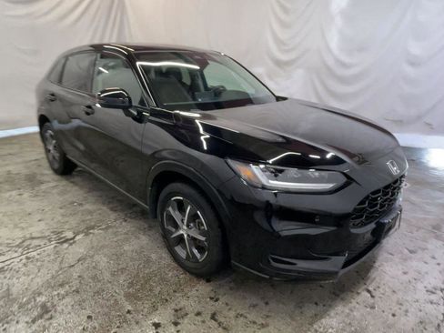 Used 2024 Honda HR-V EX-L image 2