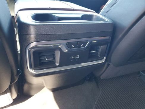Used 2025 GMC Sierra 1500 Denali Ultimate image 16