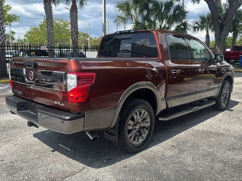 Used 2017 Nissan Titan Platinum Reserve AWD/4WD image 5