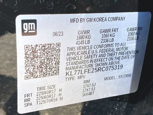 Used 2024 Chevrolet Trax LS w/ LS Convenience Package FWD image 30
