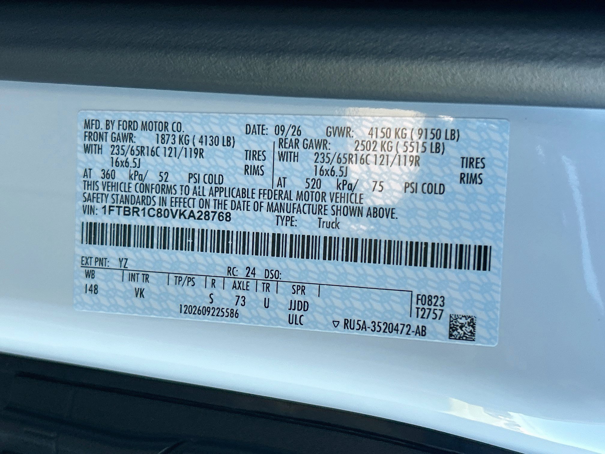 New 2027 Ford Transit 250 148 Medium Roof w/ Load Area Protection Package RWD image 19