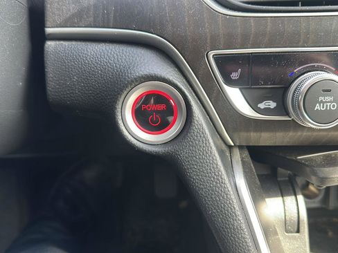 Used 2018 Honda Accord EX-L image 21