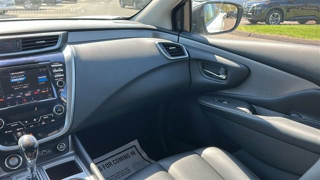 Certified 2024 Nissan Murano SV w/ SV Midnight Edition Package AWD/4WD image 24
