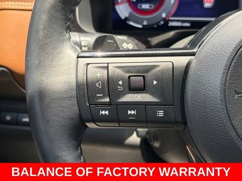Used 2024 Nissan Pathfinder Platinum FWD image 22