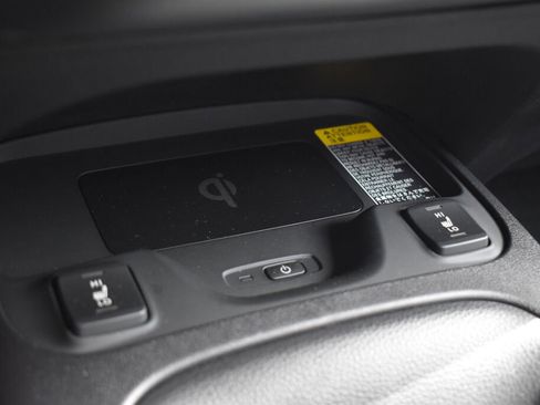 Certified 2025 Toyota Corolla XSE image 13