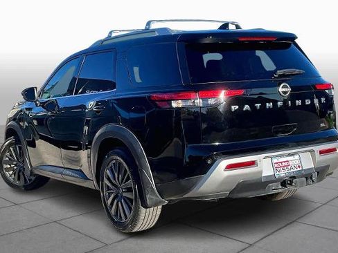 Certified 2022 Nissan Pathfinder SL w/ SL Premium Package image 11