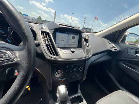 Used 2018 Ford Escape SEL AWD/4WD image 24