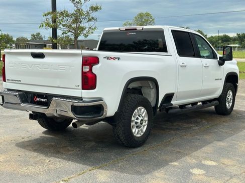 Used 2020 Chevrolet Silverado 2500 LT AWD/4WD image 7