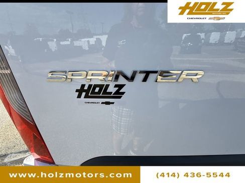 Used 2025 Mercedes-Benz Sprinter 2500 image 29