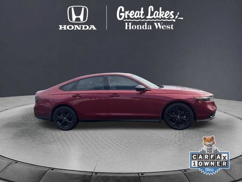 Certified 2025 Honda Accord SE image 7