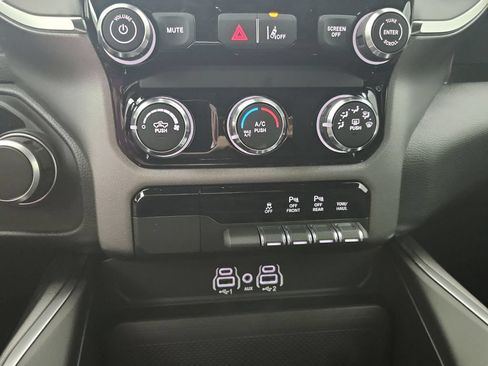 New 2026 RAM 1500 Express AWD/4WD image 25