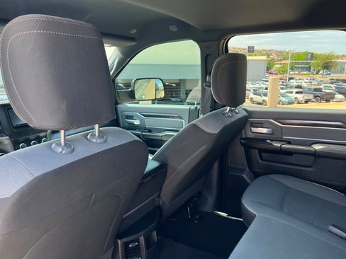Used 2021 RAM 2500 Big Horn AWD/4WD image 19