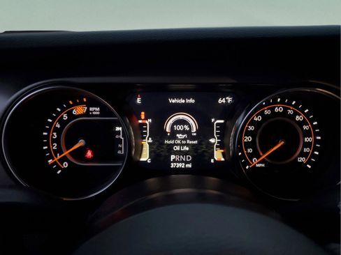 Certified 2022 Jeep Wrangler Unlimited Sport image 28