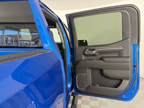 Used 2023 Chevrolet Silverado 1500 RST image 28
