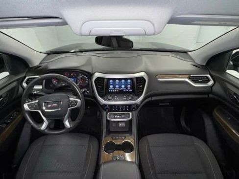 Used 2023 GMC Acadia SLE AWD/4WD image 18
