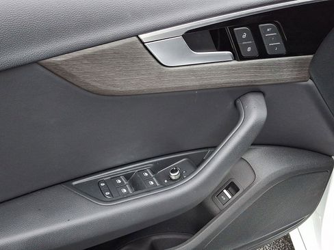 Used 2024 Audi A4 2.0T Premium w/ Convenience Package image 12