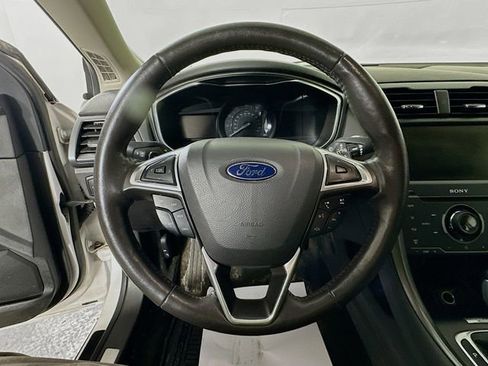 Used 2014 Ford Fusion Titanium image 12