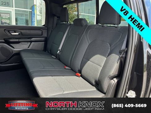 New 2026 RAM 1500 Express AWD/4WD image 13