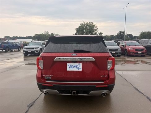 Used 2021 Ford Explorer Limited w/ Equipment Group 301A AWD/4WD image 9