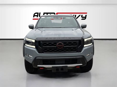 Used 2024 Nissan Frontier PRO-4X w/ Technology Package image 2