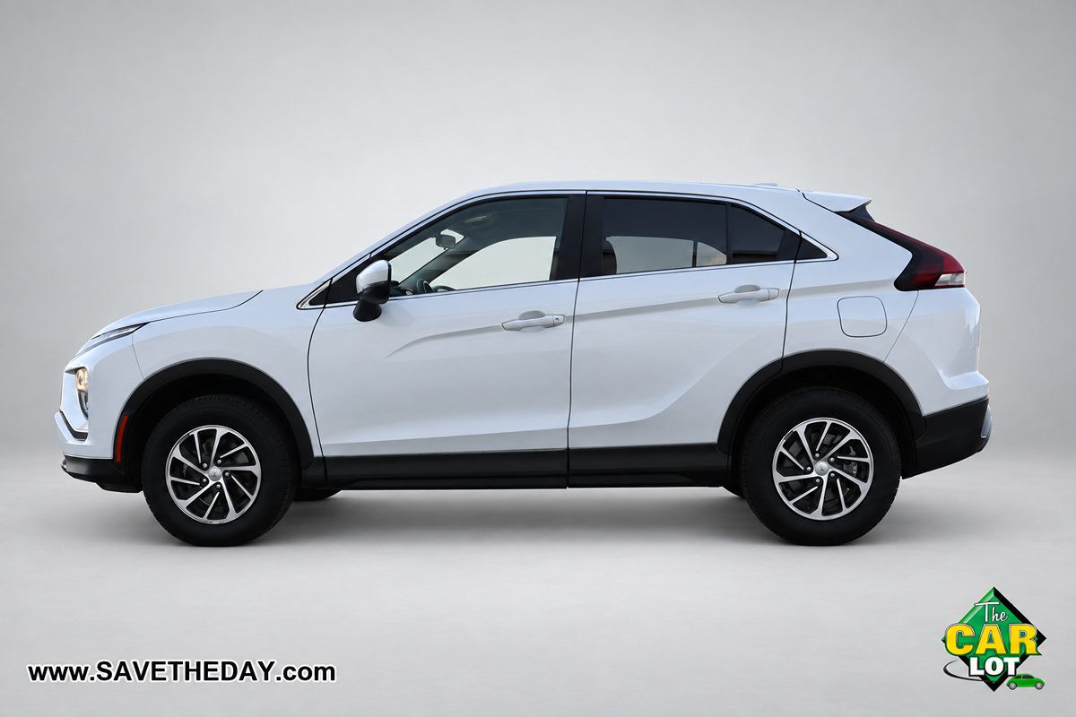 Used 2024 Mitsubishi Eclipse Cross ES AWD/4WD image 5