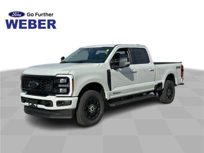 New 2026 Ford F250 Lariat w/ Black Appearance Package