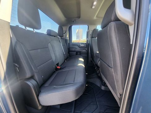 Used 2024 Chevrolet Silverado 2500 Custom w/ Custom Convenience Package image 12