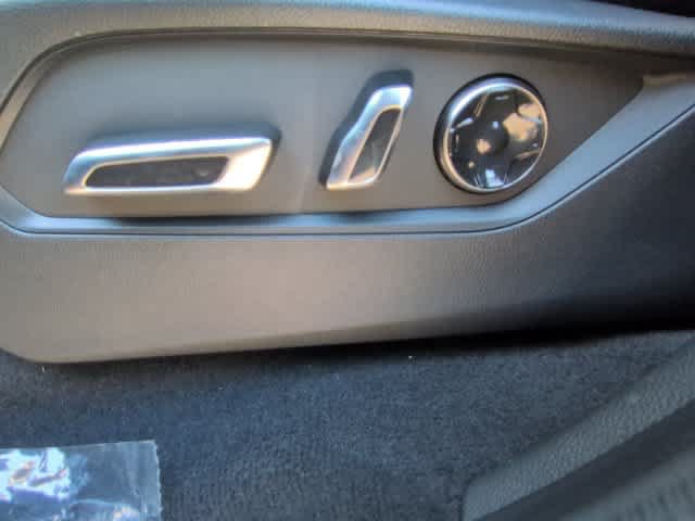 Certified 2026 Acura MDX w/ Technology Package FWD image 18
