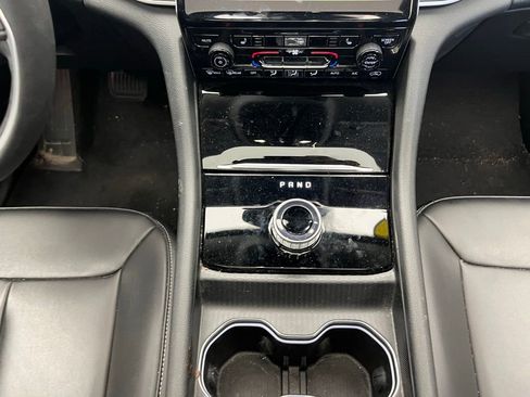 Used 2023 Jeep Grand Cherokee Limited image 11