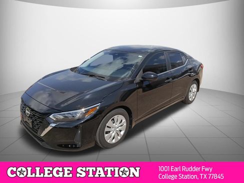 Used 2025 Nissan Sentra S FWD image 6