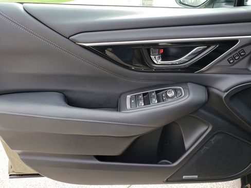 Used 2024 Subaru Outback Touring w/ Popular Package #2 image 9