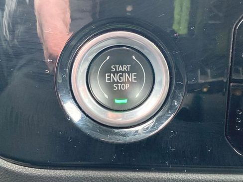 Used 2023 Chevrolet Silverado 1500 LT image 16