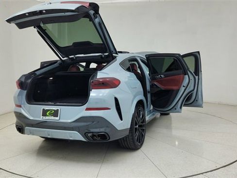 Used 2025 BMW X6 M60i image 75