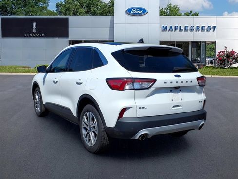 Used 2022 Ford Escape SEL AWD/4WD image 3