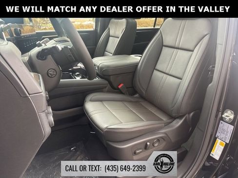 New 2026 Chevrolet Suburban High Country image 9