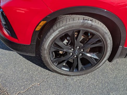 Certified 2020 Chevrolet Blazer RS w/ LPO, Floor Liner Package image 12