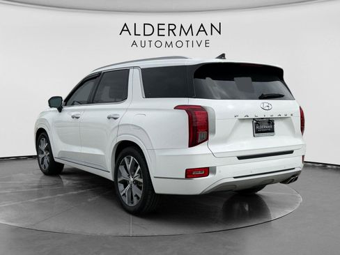 Used 2021 Hyundai Palisade Limited FWD image 3