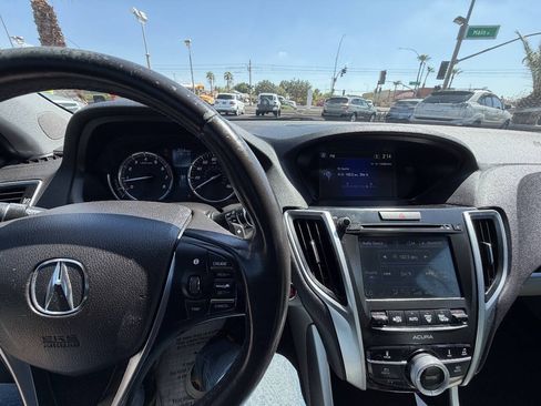 Used 2015 Acura TLX FWD image 14