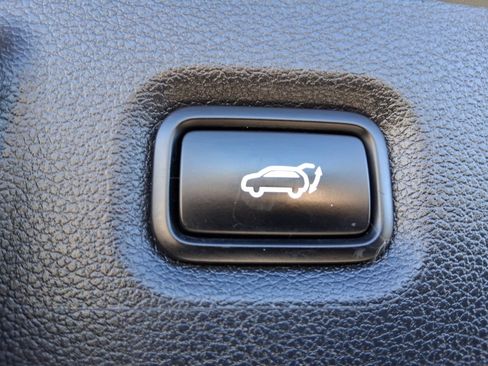 Used 2022 Hyundai Santa Fe Limited AWD/4WD image 14