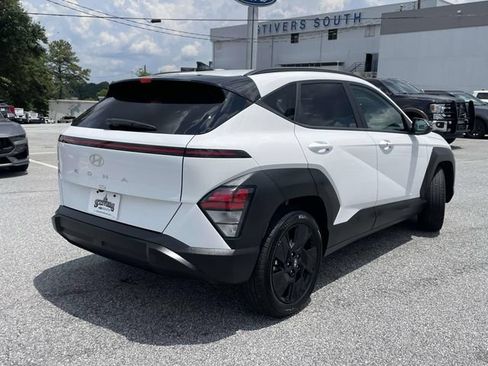 Used 2026 Hyundai Kona SEL Sport FWD image 3