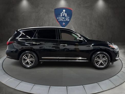 Used 2019 INFINITI QX60 Luxe w/ Essential Package image 6