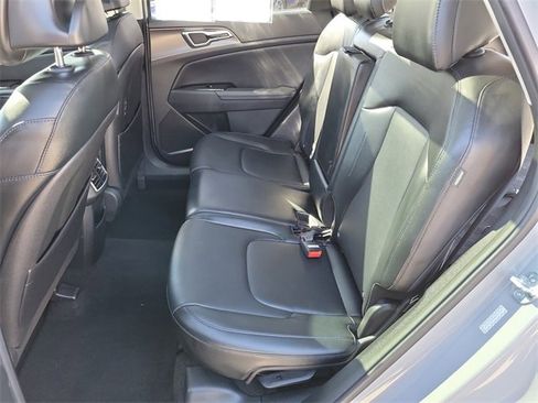 Used 2024 Kia Sportage SX image 22