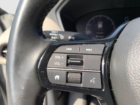 Certified 2025 Honda HR-V EX-L image 16